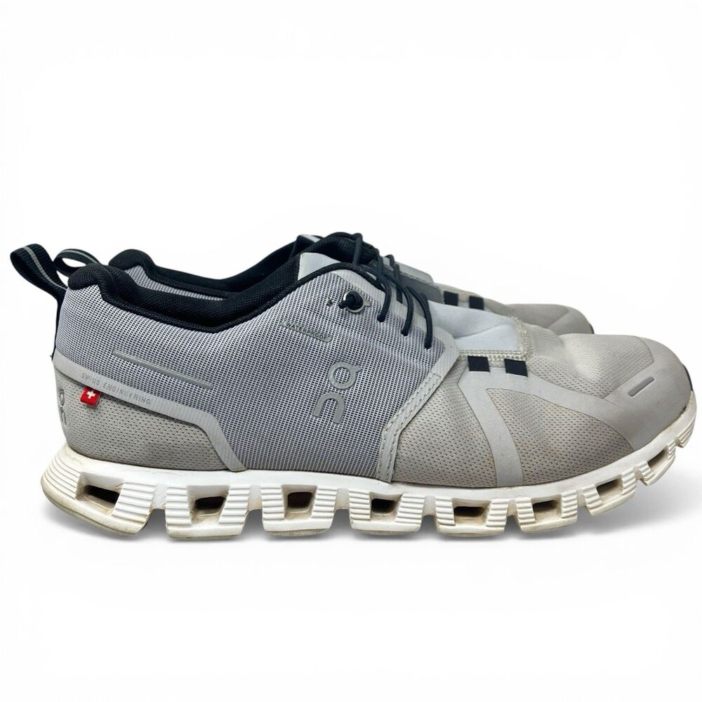 On Cloud 5 Sneakers Mens 7.5 Glacier‎ White Waterproof Lightweight Run 59.98841